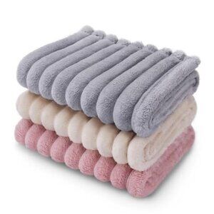 3 Lux Soft Dog Blankets Washable Warm Fleece 30x20 in